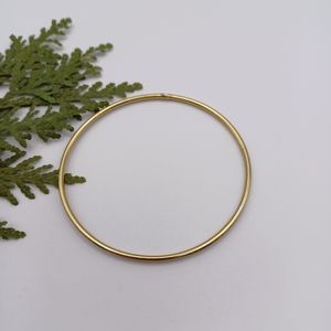 ✨️Gold tone round wire bangle 🍀3 for $15 -